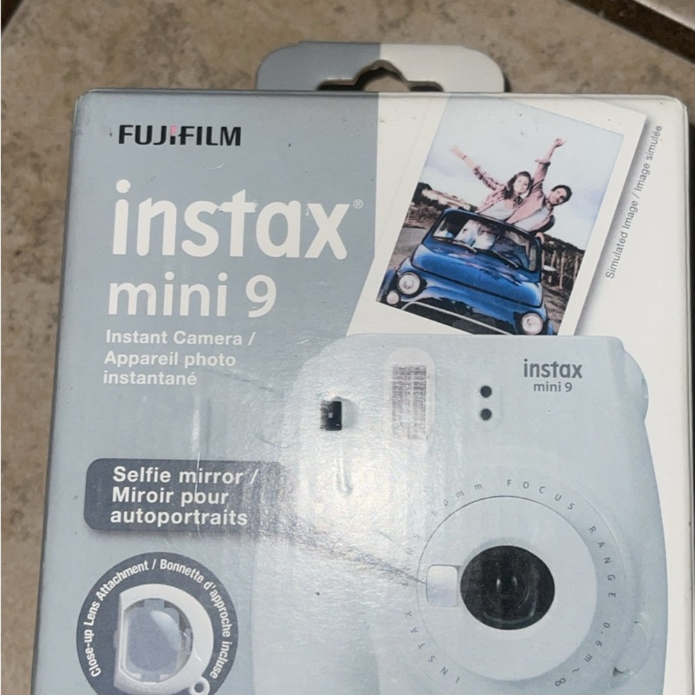 Fujifilm Instax Mini 9 Instant Camera - Smokey White